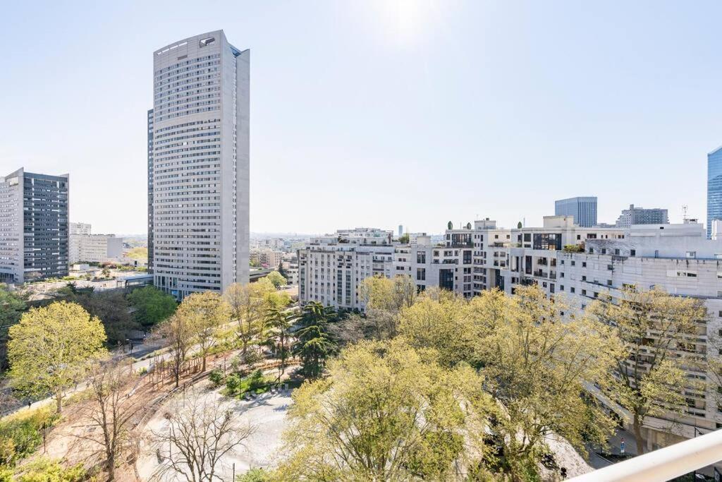 Apartamento Paris La Defense, Lumineux Et Cosy Courbevoie Exterior foto